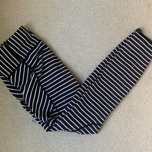 Athleta 7/8 leggings